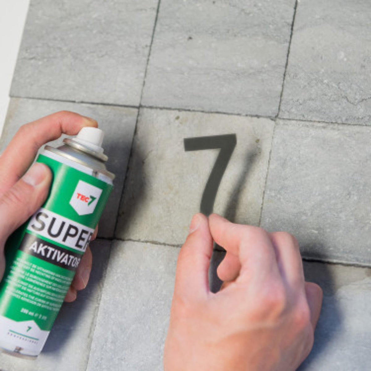 TEC7 Super Aktivator Spray für Sekundenkleber - glue4you